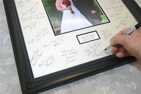 wedding picture mat signatures